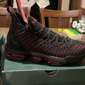 Lebron XVI men’s 10.5 brand new never worn
